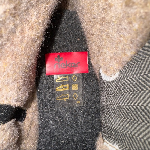 RIEKER Women’s Yellow Felicitas Chelsea Boots Size 10 42 - Picture 8 of 10